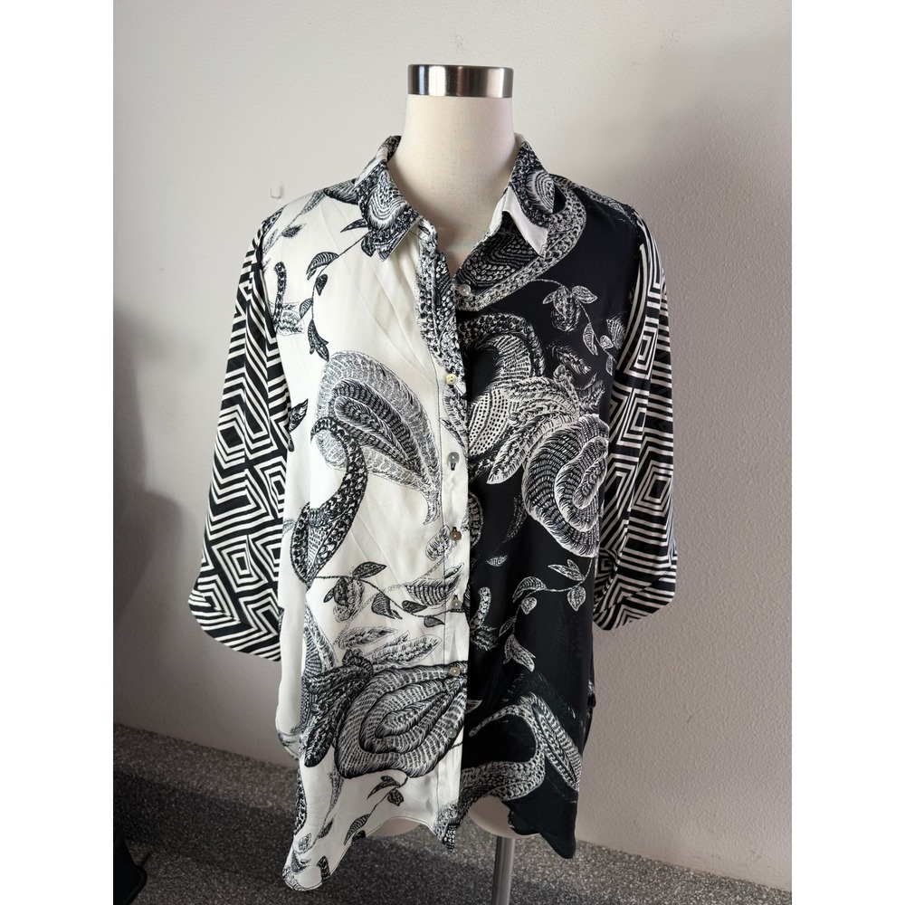 Rose + Olive Women Plus 1X Black White Floral Button Up 3/4 Sleeve Blouse Top